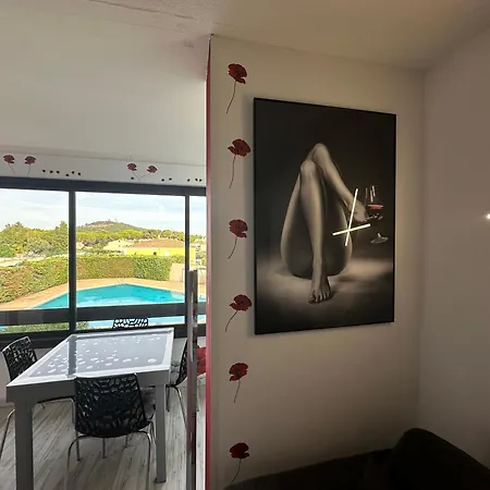 Village Naturiste - Port-venus - Les Coquelicots * 阿格德